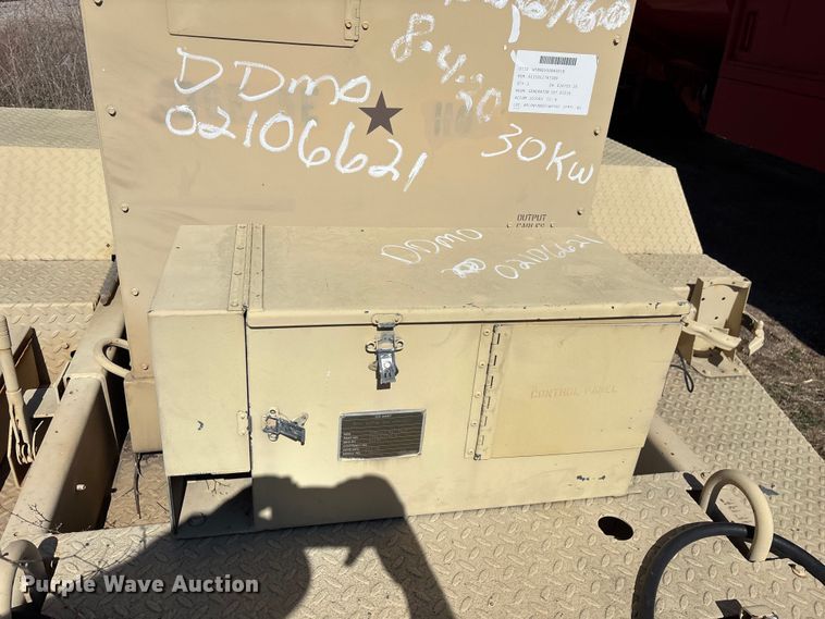 image for item EN5976 1993 U.S. Department of Defense MEP-805A generator