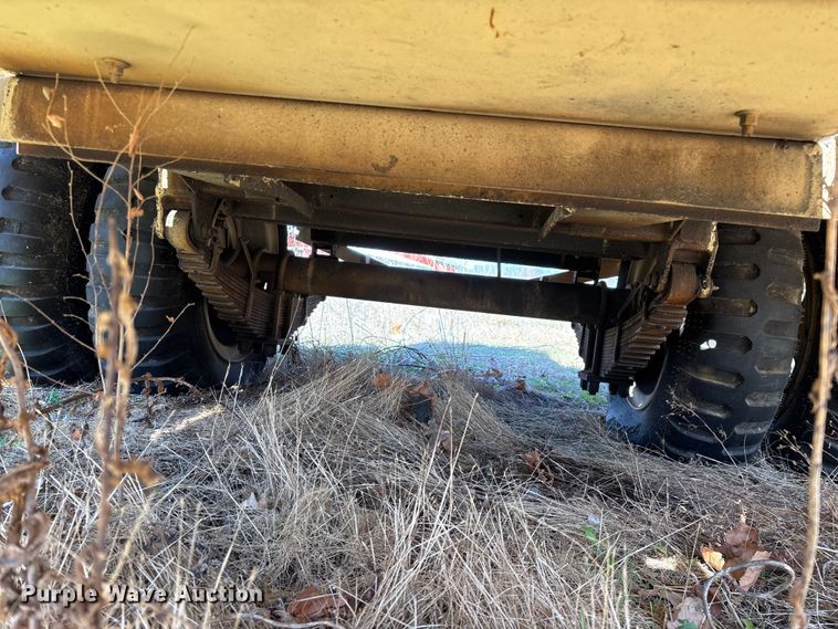 image for item EN5976 1993 U.S. Department of Defense MEP-805A generator