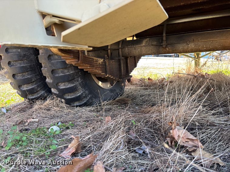 image for item EN5976 1993 U.S. Department of Defense MEP-805A generator