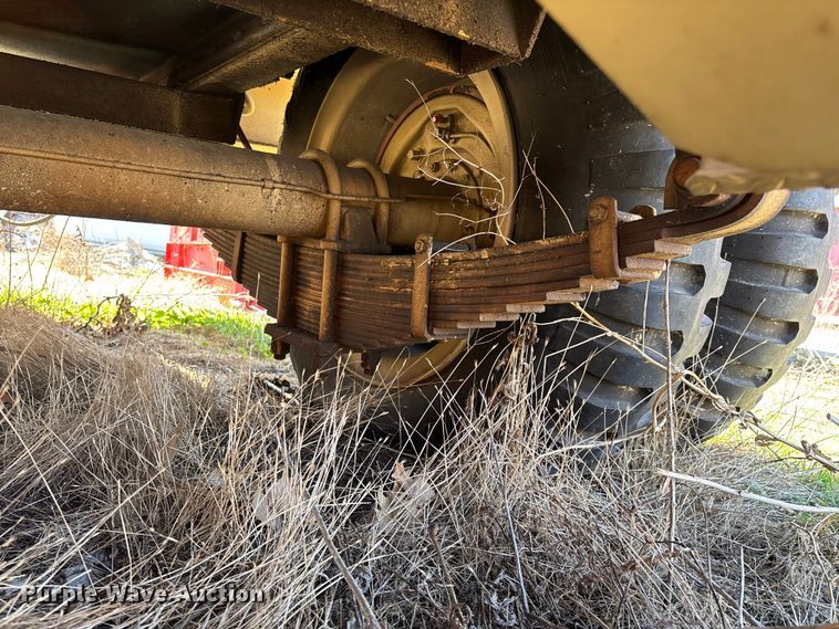 image for item EN5976 1993 U.S. Department of Defense MEP-805A generator