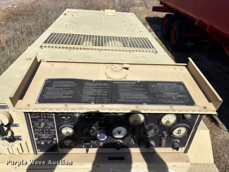 image for item EN5976 1993 U.S. Department of Defense MEP-805A generator