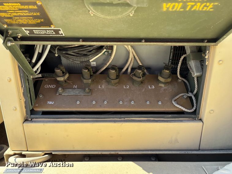 image for item EN5976 1993 U.S. Department of Defense MEP-805A generator