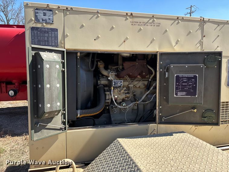 image for item EN5976 1993 U.S. Department of Defense MEP-805A generator