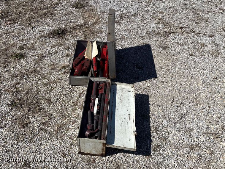 image for item EN5978 (2) Blackhawk Porto-Power rescue equipment