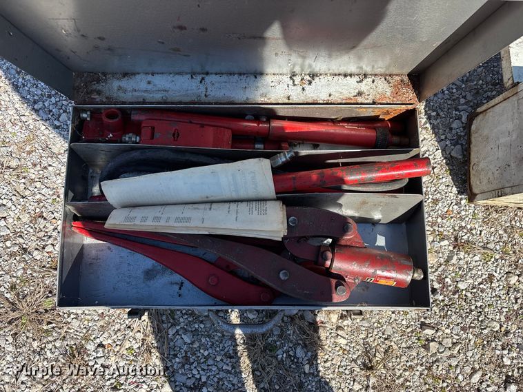 image for item EN5978 (2) Blackhawk Porto-Power rescue equipment