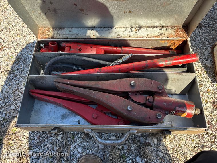 image for item EN5978 (2) Blackhawk Porto-Power rescue equipment