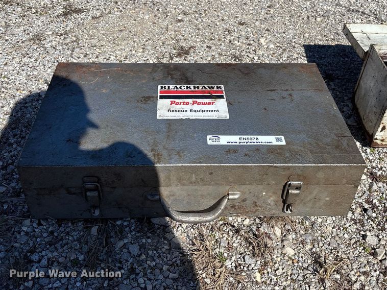 image for item EN5978 (2) Blackhawk Porto-Power rescue equipment