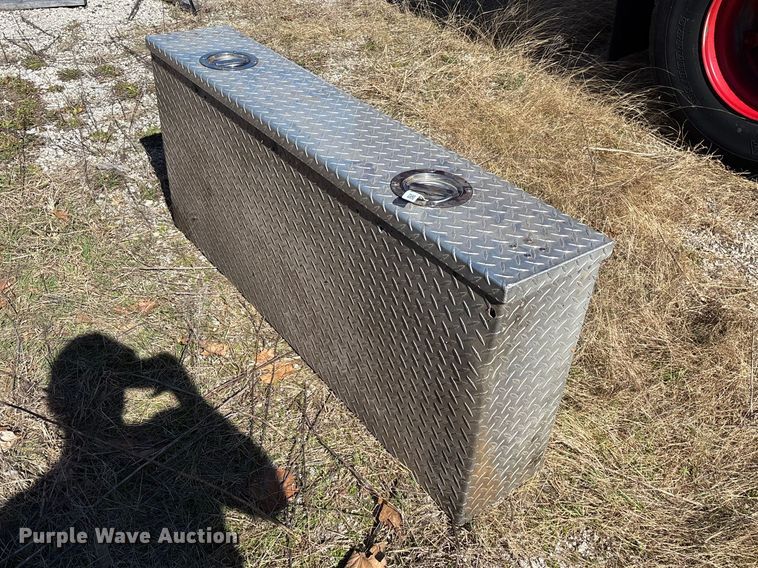 image for item EN5979 Oxygen storage tank