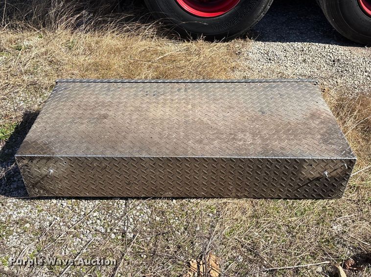 image for item EN5979 Oxygen storage tank