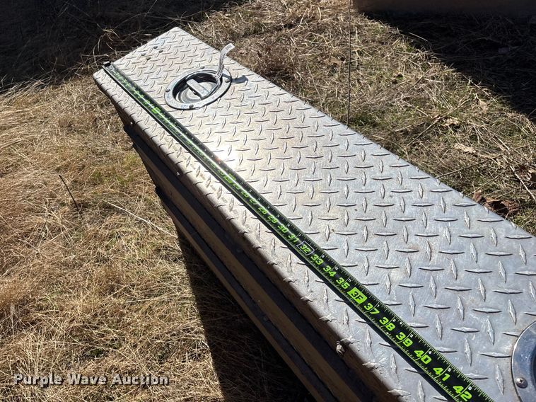 image for item EN5979 Oxygen storage tank