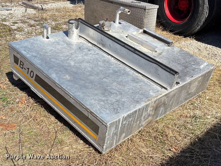 image for item EN5980 Tank