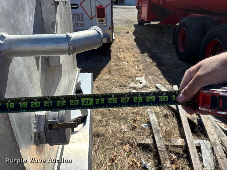 image for item EN5980 Tank