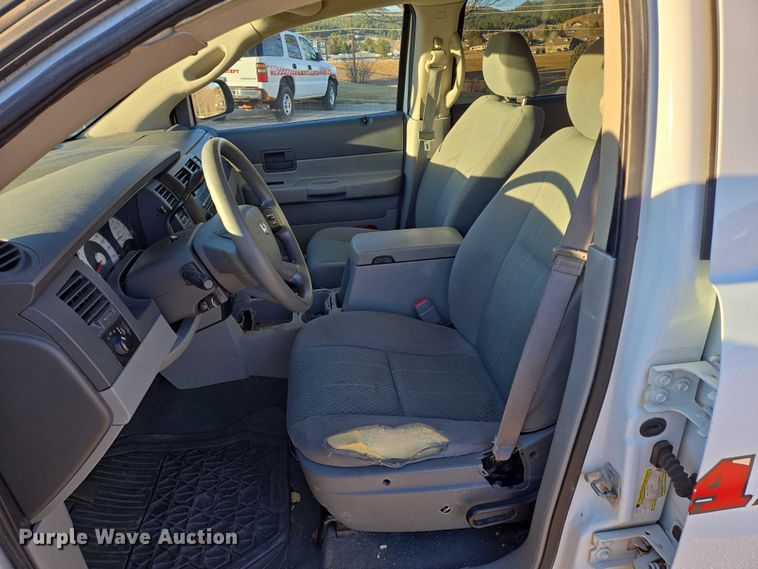 image for item ES2713 2007 Dodge Durango SUV