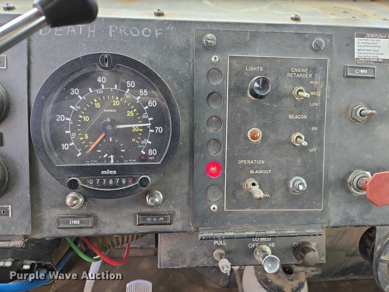 image for item ES2935 1983 AM General M915A1 semi truck