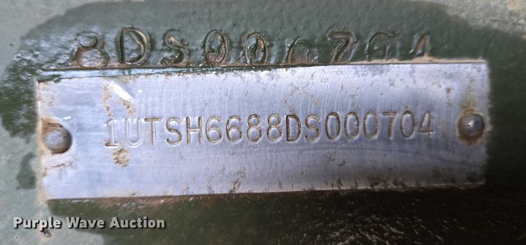 image for item ES2935 1983 AM General M915A1 semi truck