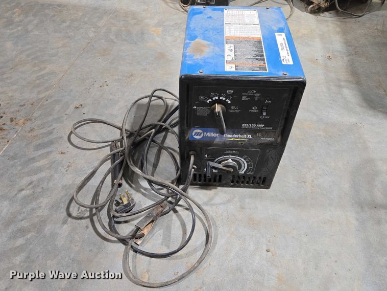 image for item ES2936 Miller Thunderbolt XL welder