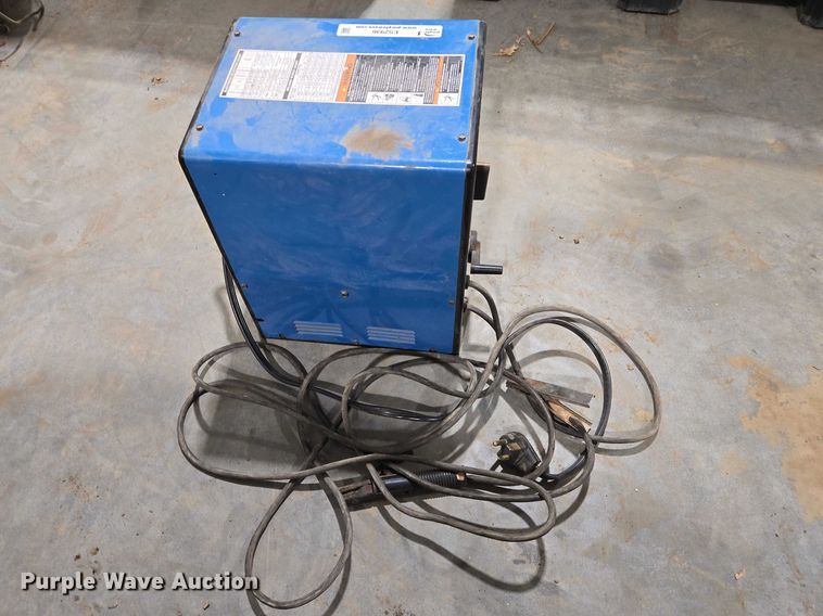 image for item ES2936 Miller Thunderbolt XL welder
