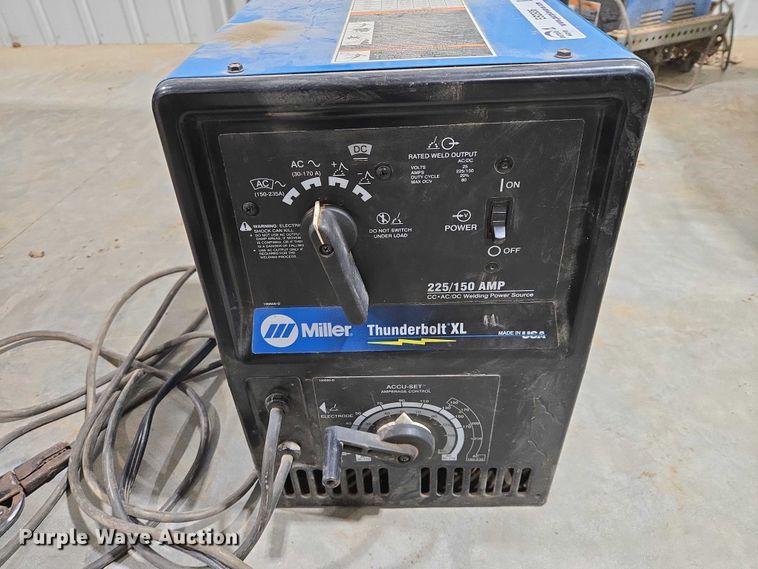 image for item ES2936 Miller Thunderbolt XL welder