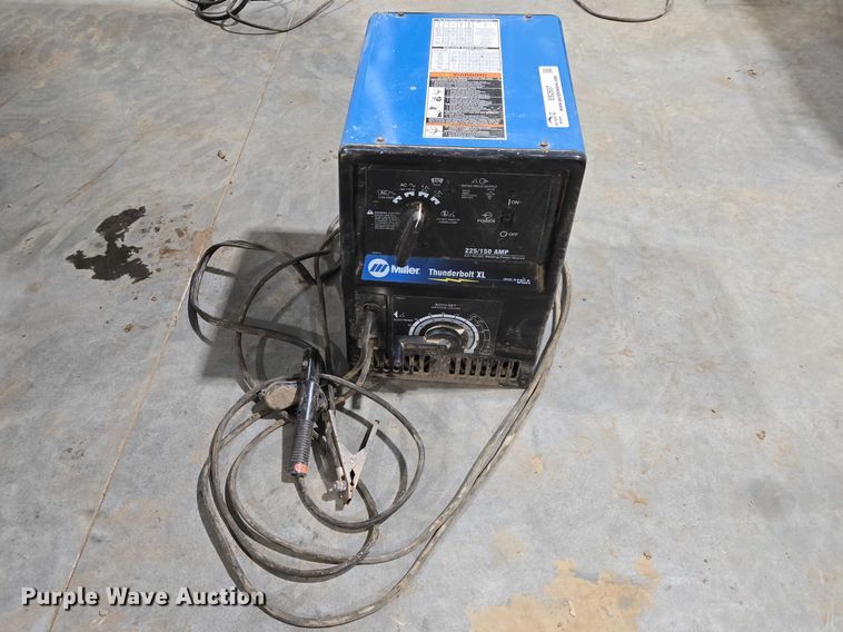 image for item ES2937 Miller Thunderbolt XL welder