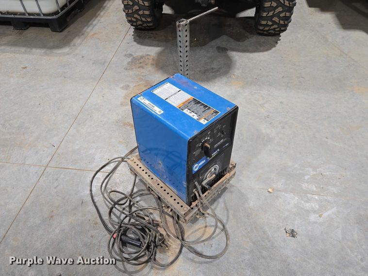 image for item ES2938 Miller Thunderbolt XL welder