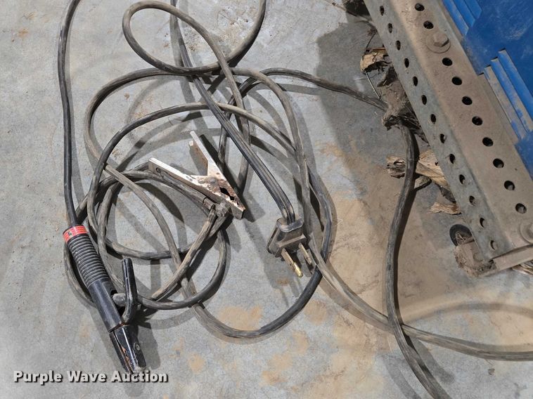 image for item ES2938 Miller Thunderbolt XL welder