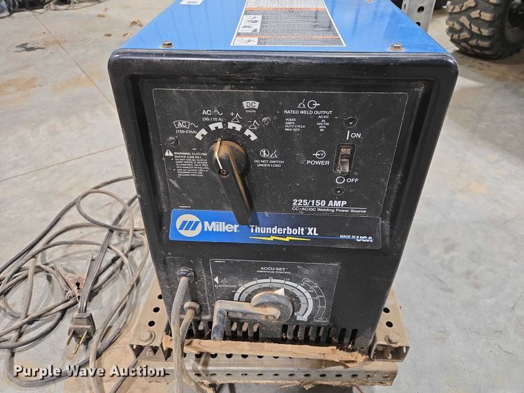 image for item ES2938 Miller Thunderbolt XL welder