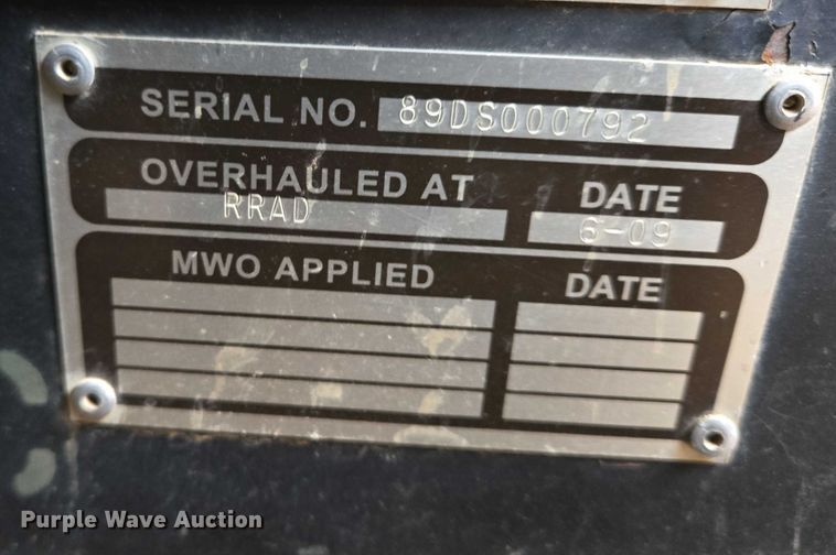 image for item ES2939 1983 AM General M915A1 semi truck