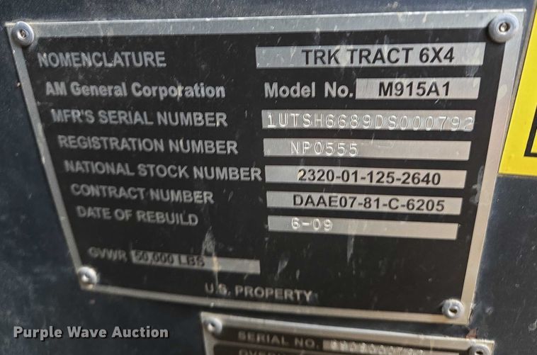 image for item ES2939 1983 AM General M915A1 semi truck