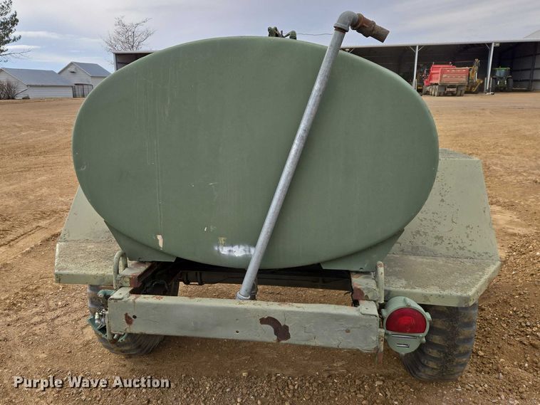 image for item ES2940 1953 Fruehauf M107A1 tank trailer