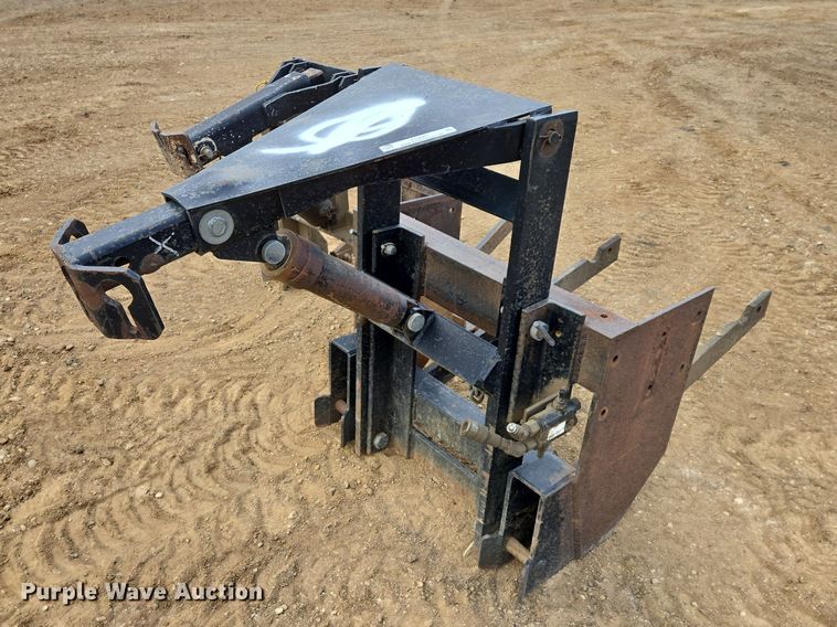 image for item ES2941 (2) snow plow mounts