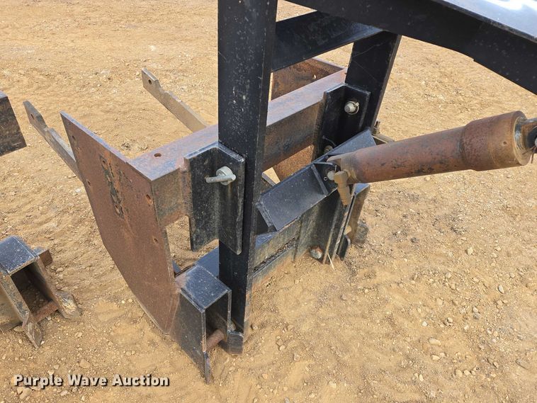 image for item ES2941 (2) snow plow mounts