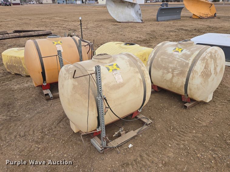 image for item ES2942 (6) poly tanks