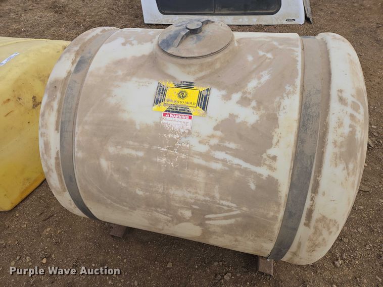 image for item ES2942 (6) poly tanks