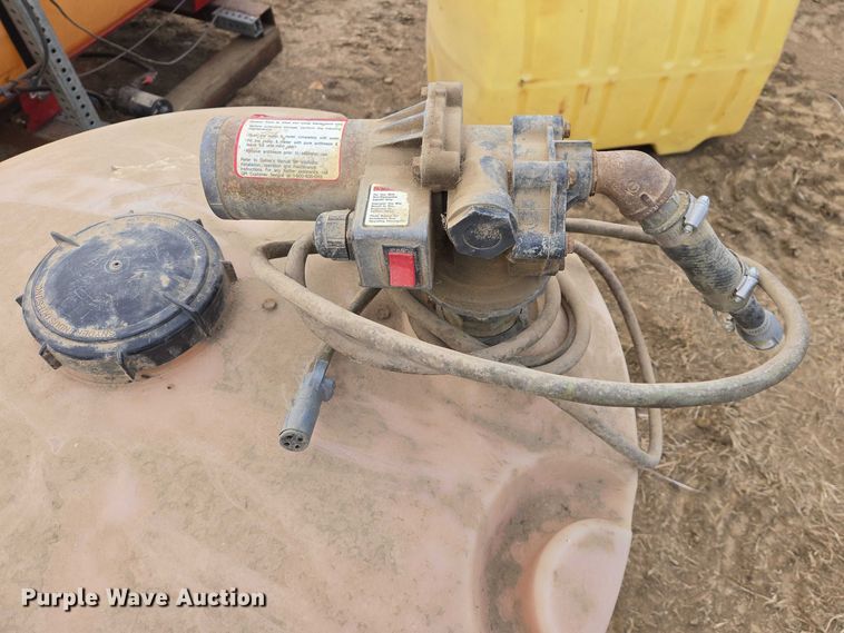 image for item ES2942 (6) poly tanks