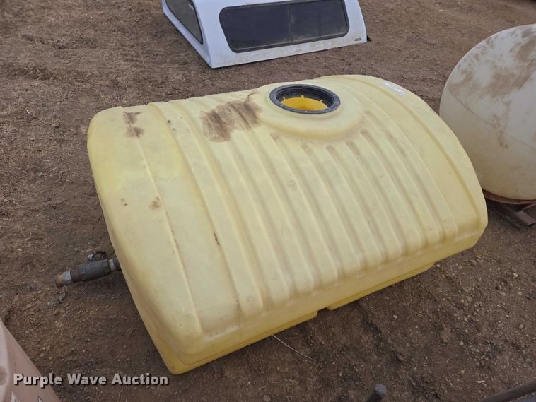 image for item ES2942 (6) poly tanks