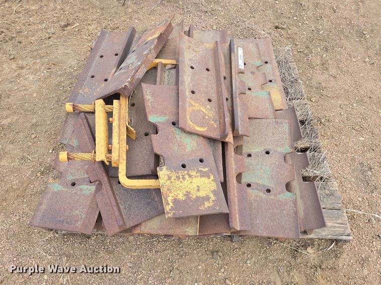 image for item ES2944 Approximately 39 track pads