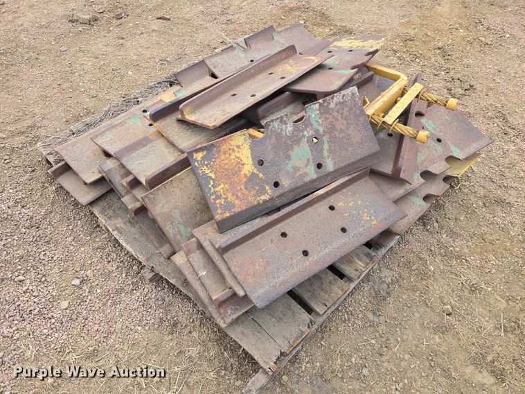 image for item ES2944 Approximately 39 track pads