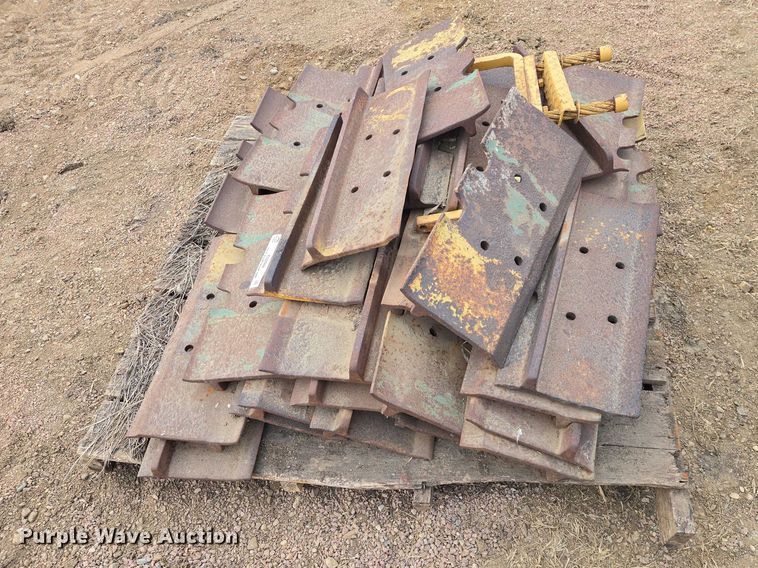 image for item ES2944 Approximately 39 track pads