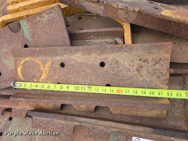 image for item ES2944 Approximately 39 track pads