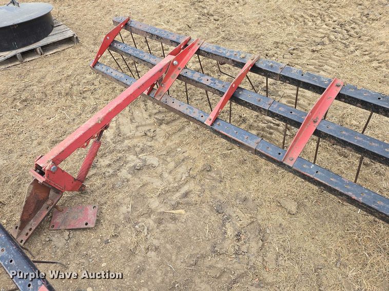 image for item ES2946 (3) tine harrow bars