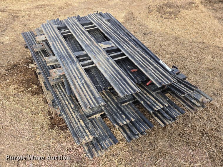 image for item ES2950 Trailer siding