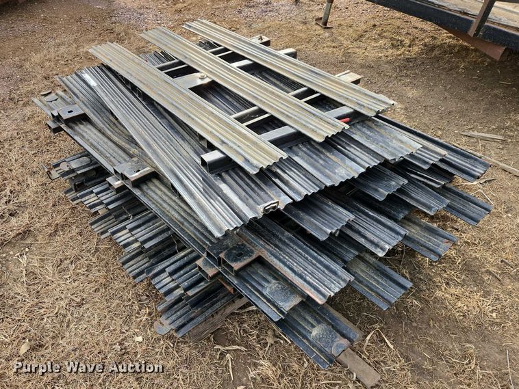 image for item ES2950 Trailer siding