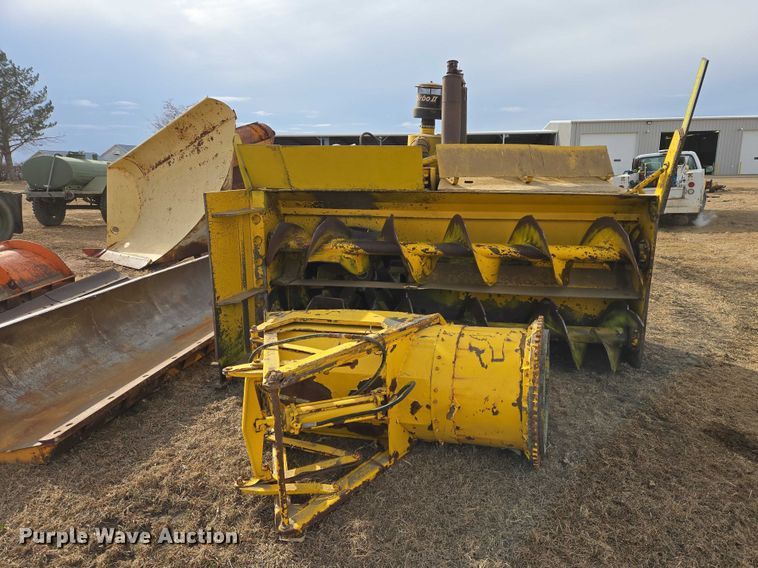 image for item ES2951 Sicard BKD22 wheel loader snow blower