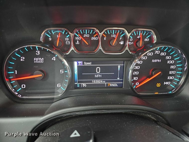 image for item ES2993 2018 Chevrolet Tahoe SUV