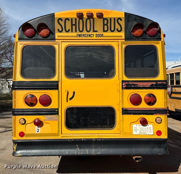 image for item ES5617 2001 Freightliner FS65 school bus