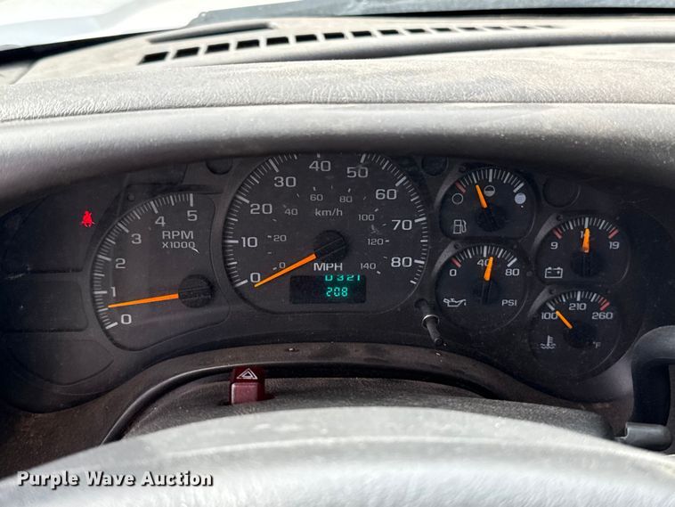 image for item ES5885 2009 GMC C5500 box truck