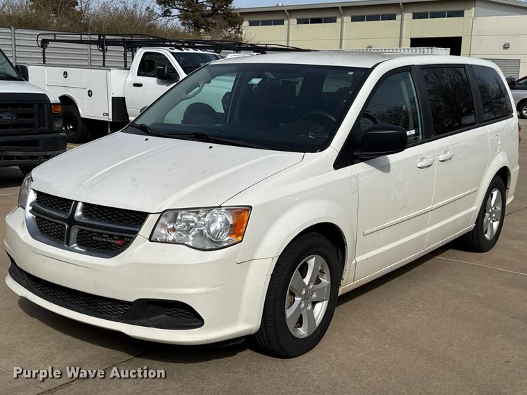 image for item ES5887 2013 Dodge Grand Caravan van