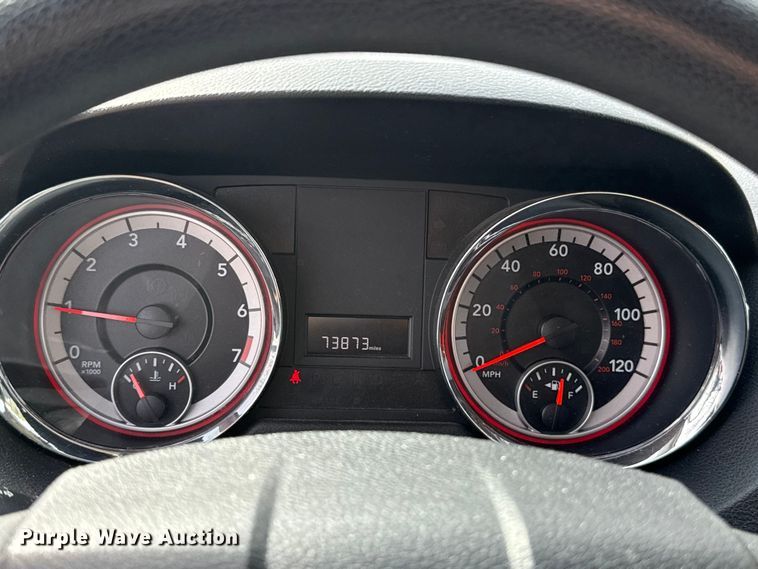 image for item ES5887 2013 Dodge Grand Caravan van