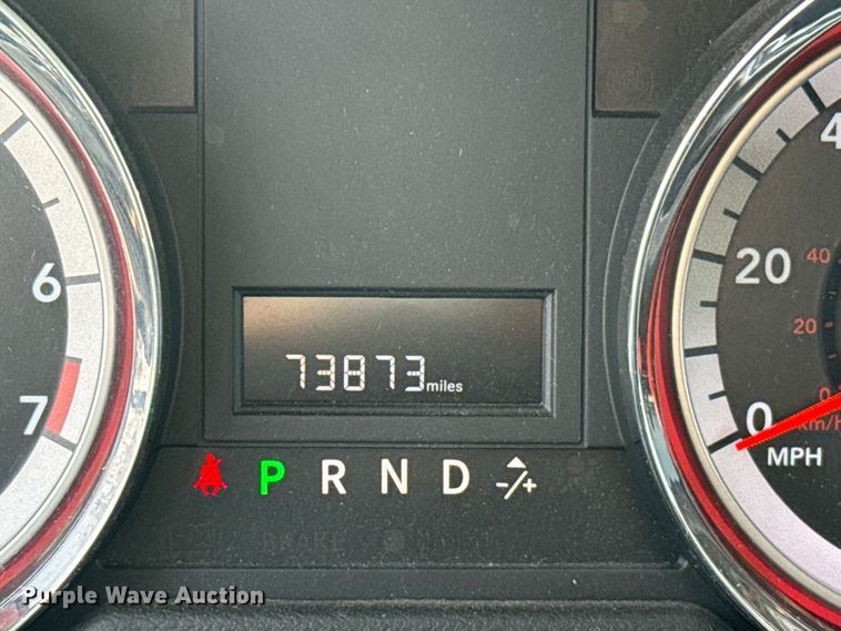 image for item ES5887 2013 Dodge Grand Caravan van