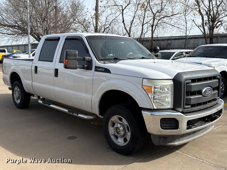 image for item ES5888 2012 Ford F250 Super Duty Crew Cab pickup truck